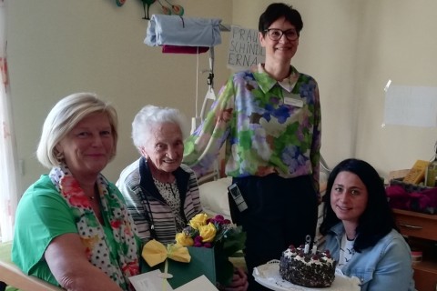 Erna Schindler feiert 95. Geburtstag